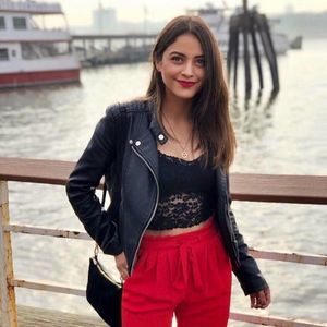 Meet your Posher, Jésica